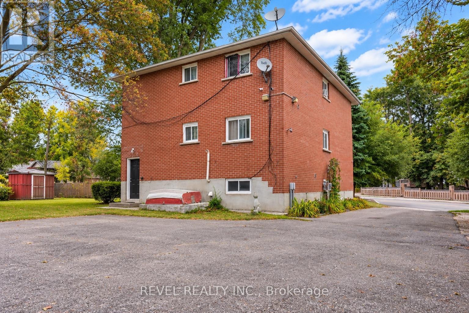 138 INNISFIL STREET - 7