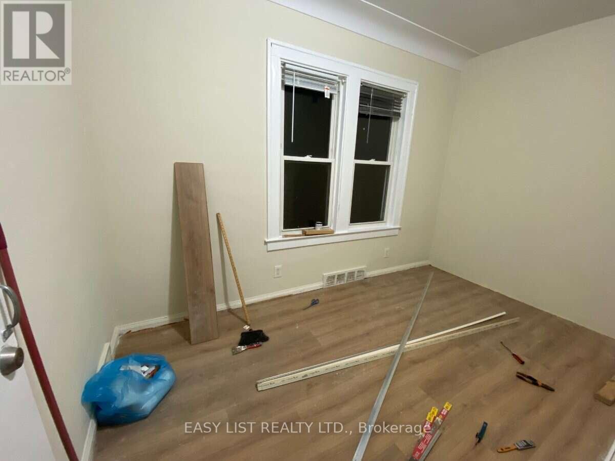 731-733 PARTINGTON AVENUE - Image 4