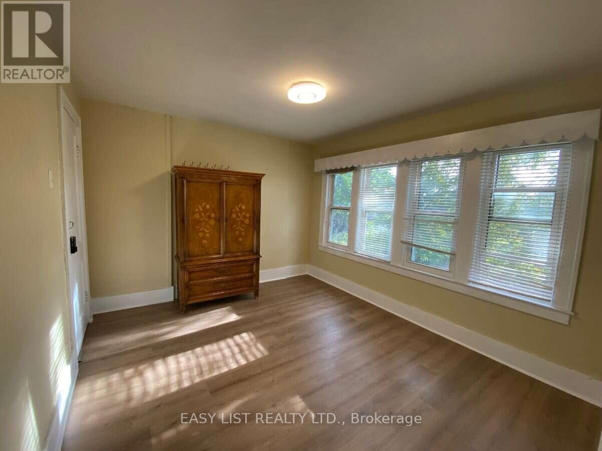 731-733 PARTINGTON AVENUE - Image 3