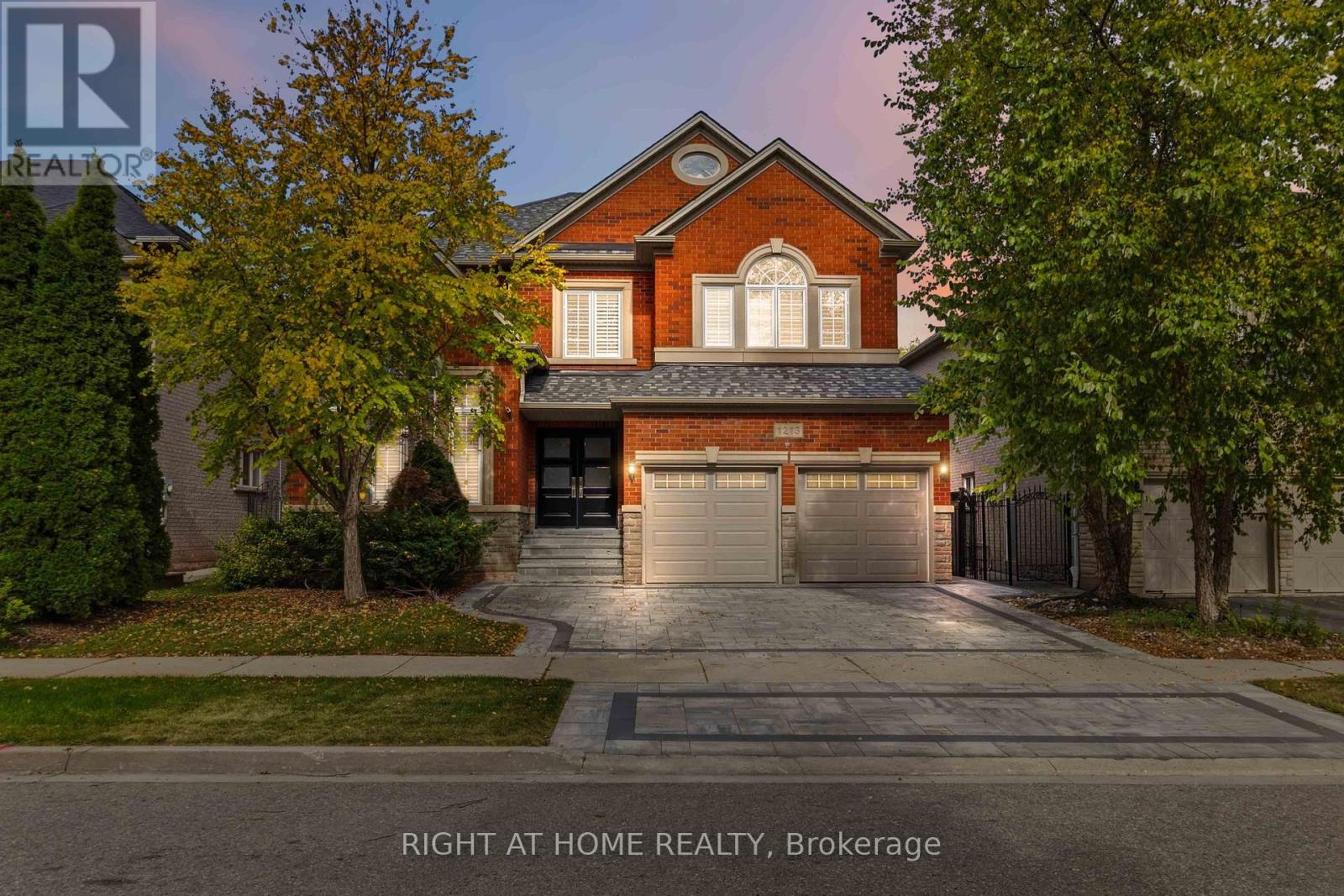 1213 LINDENROCK DRIVE - 2