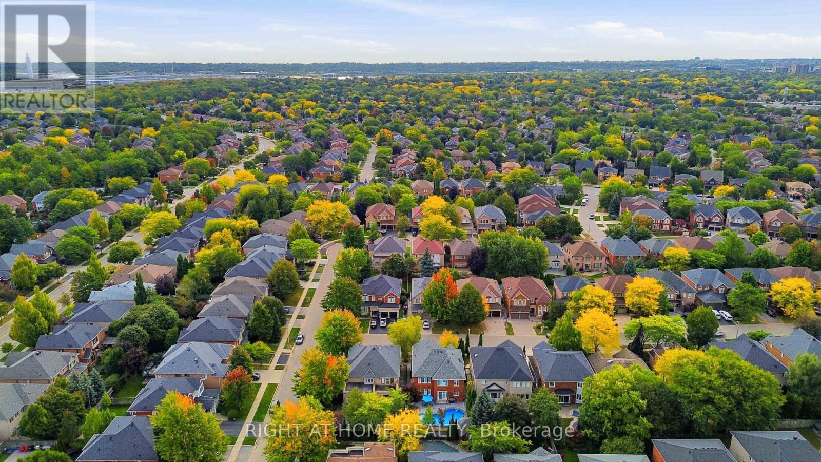 1213 LINDENROCK DRIVE - 47