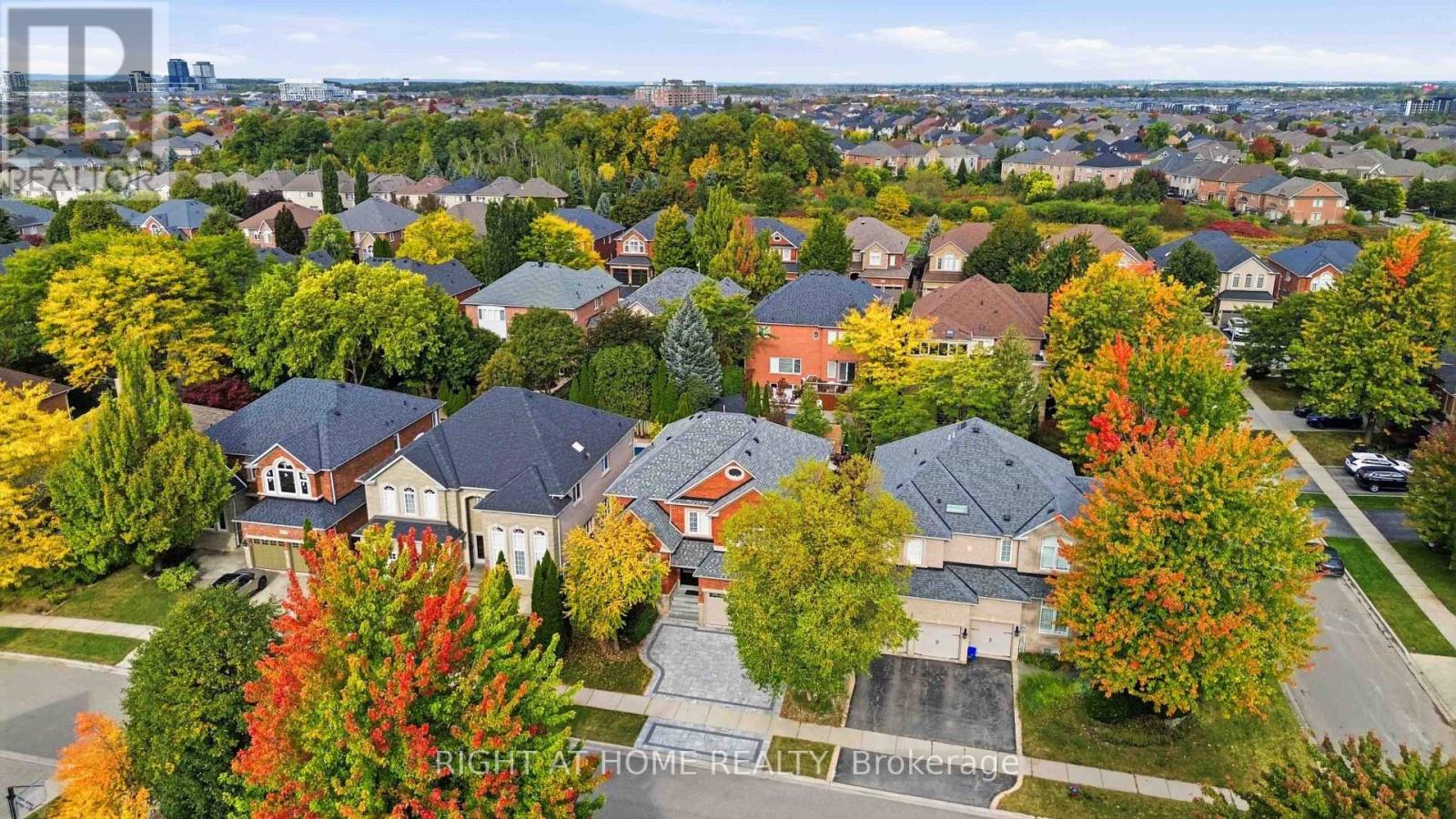 1213 LINDENROCK DRIVE - 49