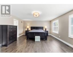1213 Lindenrock Drive, Oakville, ON L6H6W2 Photo 31