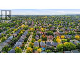 1213 Lindenrock Drive, Oakville, ON L6H6W2 Photo 47