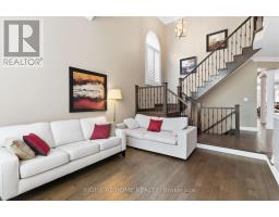 Family room - 1213 Lindenrock Drive, Oakville, ON L6H6W2 Photo 8
