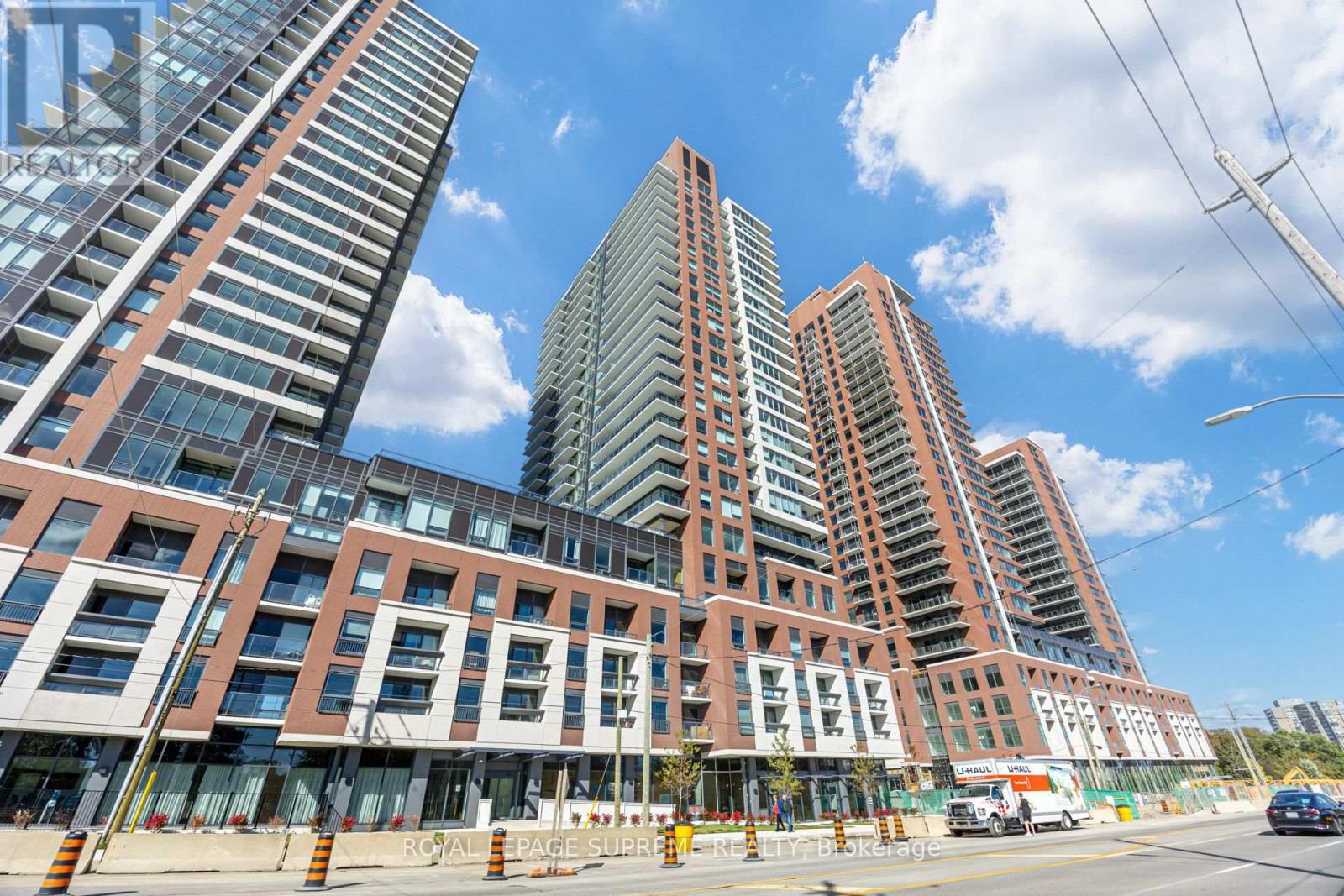 Photo of 4010 Eglinton Avenue