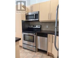 Upper Unit - 1090a Bloor Street W, Toronto, ON M6H1M6 Photo 6