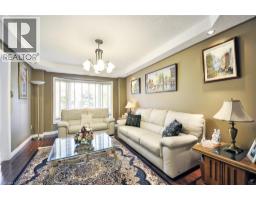 5pc Bathroom - 39 Peregrine Crescent, Cambridge, ON N1T1N9 Photo 13