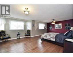 Dining room - 39 Peregrine Crescent, Cambridge, ON N1T1N9 Photo 18
