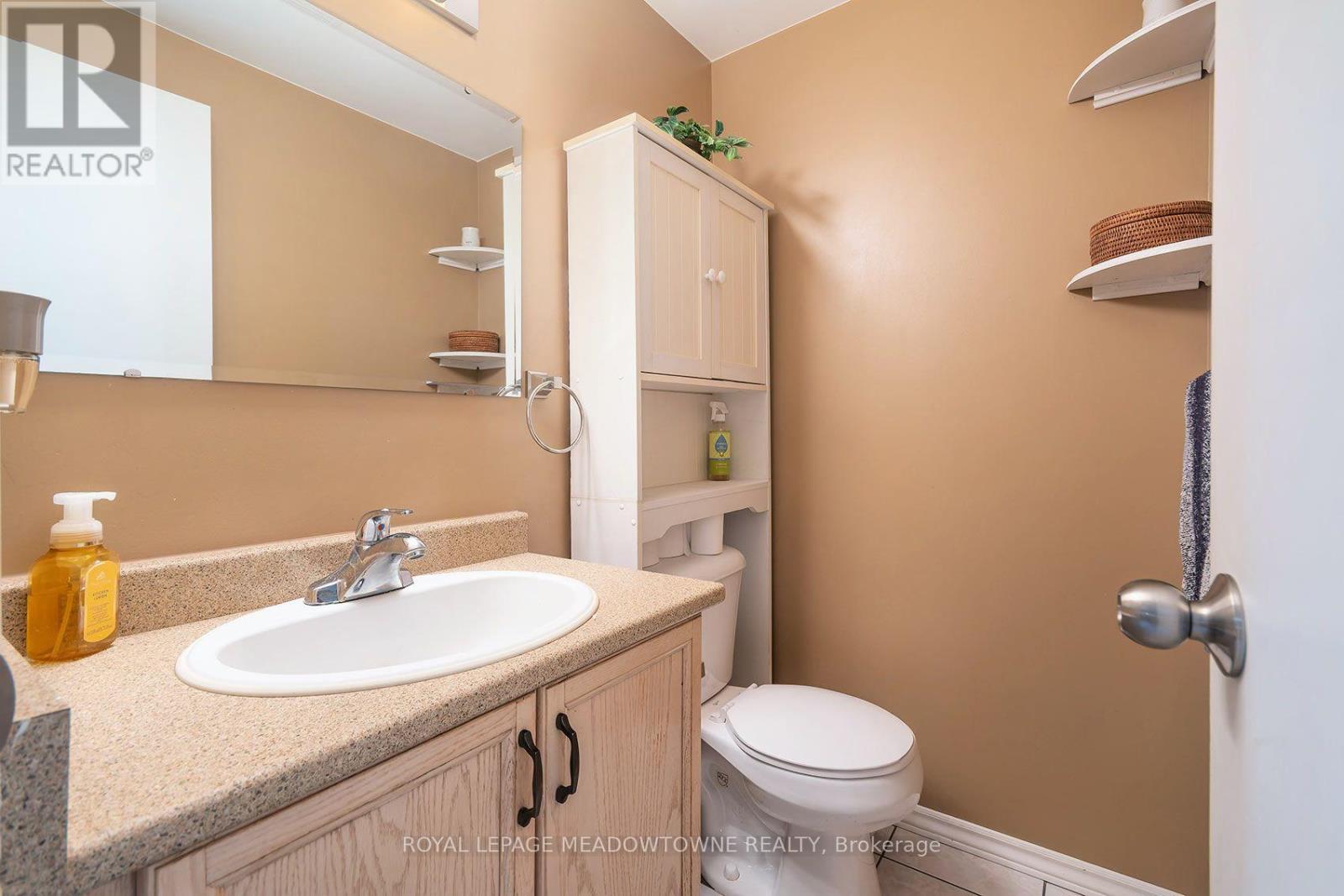 209 Elmira Road South, Guelph, ON photo 14