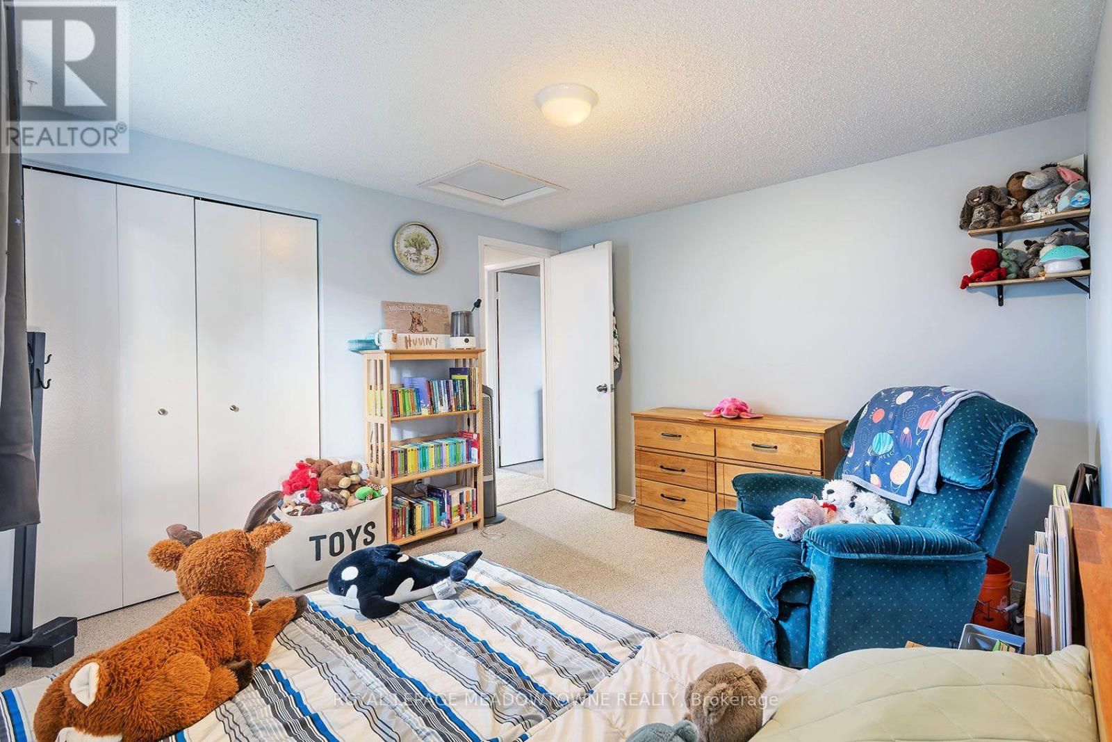 209 Elmira Road South, Guelph, ON photo 19