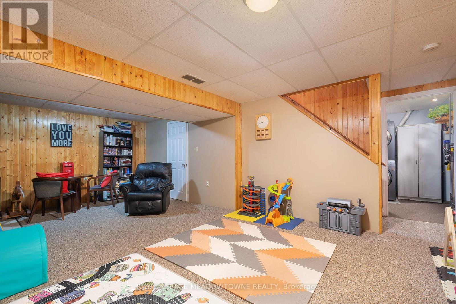 209 Elmira Road South, Guelph, ON photo 25