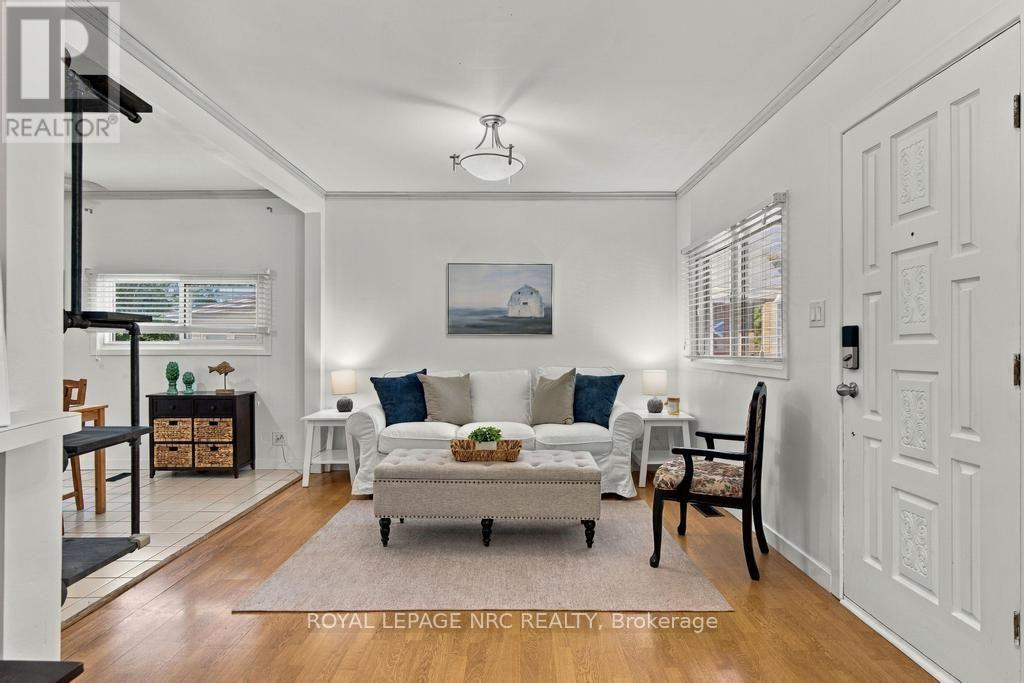 17 Wanda Road, St. Catharines, ON photo 5