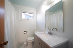 Office - 1014 Fleming Avenue, Winnipeg, MB R2K1V8 Photo 7