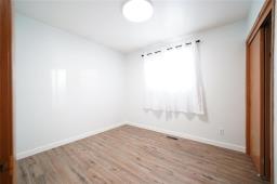 Recreation room - 1014 Fleming Avenue, Winnipeg, MB R2K1V8 Photo 8