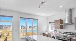 237 Red Pine Drive, West St Paul, MB R4A0G1 Photo 9