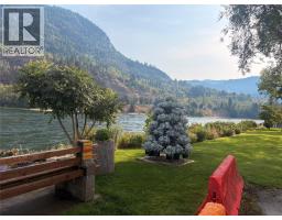 217 3rd Avenue, Castlegar, BC V1N2N2 Photo 13