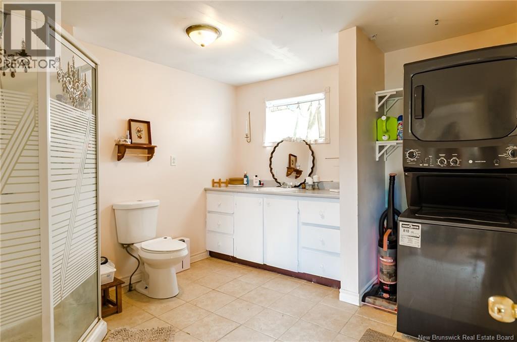 2740 Loch Lomond Road - Image 15