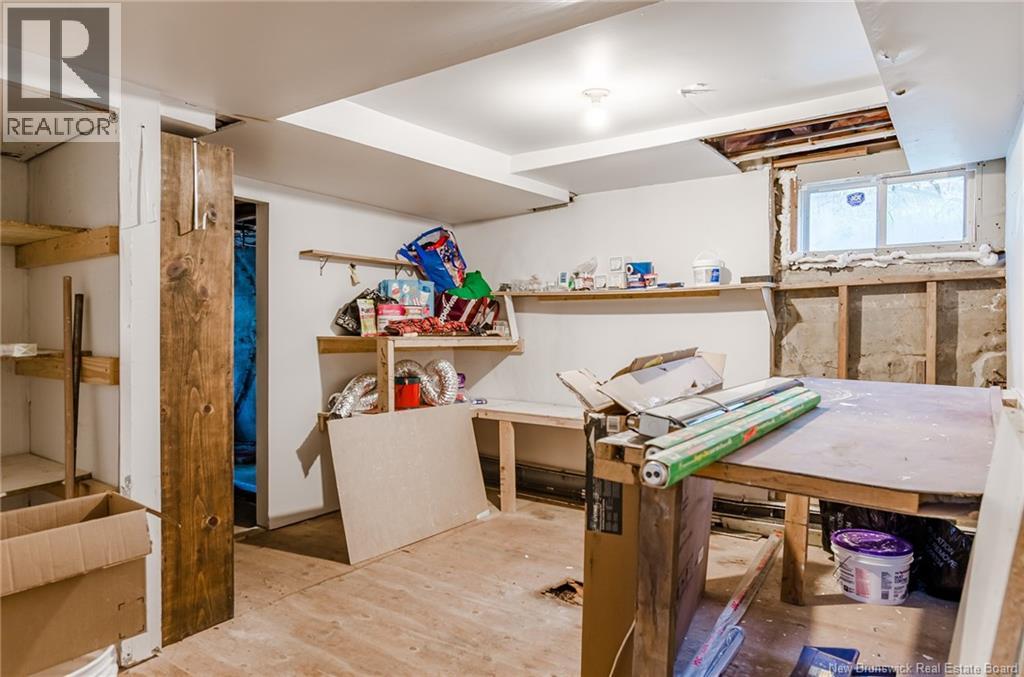 2740 Loch Lomond Road - Image 28