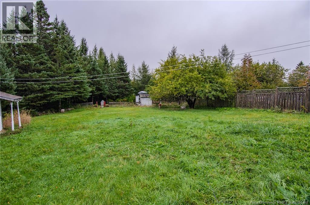 2740 Loch Lomond Road - 32