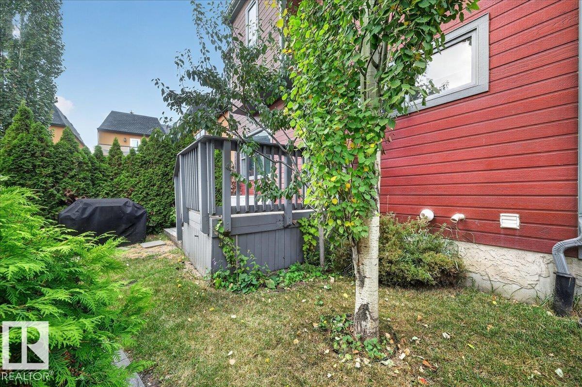 #1 14315 STONY PLAIN RD NW - 44