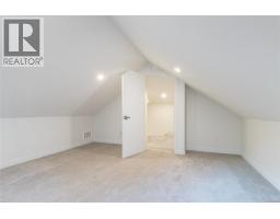 3800 Creekside Dr, Bowser, BC V0R1G0 Photo 18
