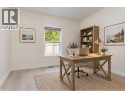 3800 Creekside Dr, Bowser, BC V0R1G0 Photo 32