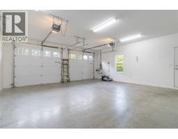 3800 Creekside Dr, Bowser, BC V0R1G0 Photo 40