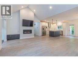 3800 Creekside Dr, Bowser, BC V0R1G0 Photo 21