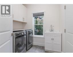 3800 Creekside Dr, Bowser, BC V0R1G0 Photo 48