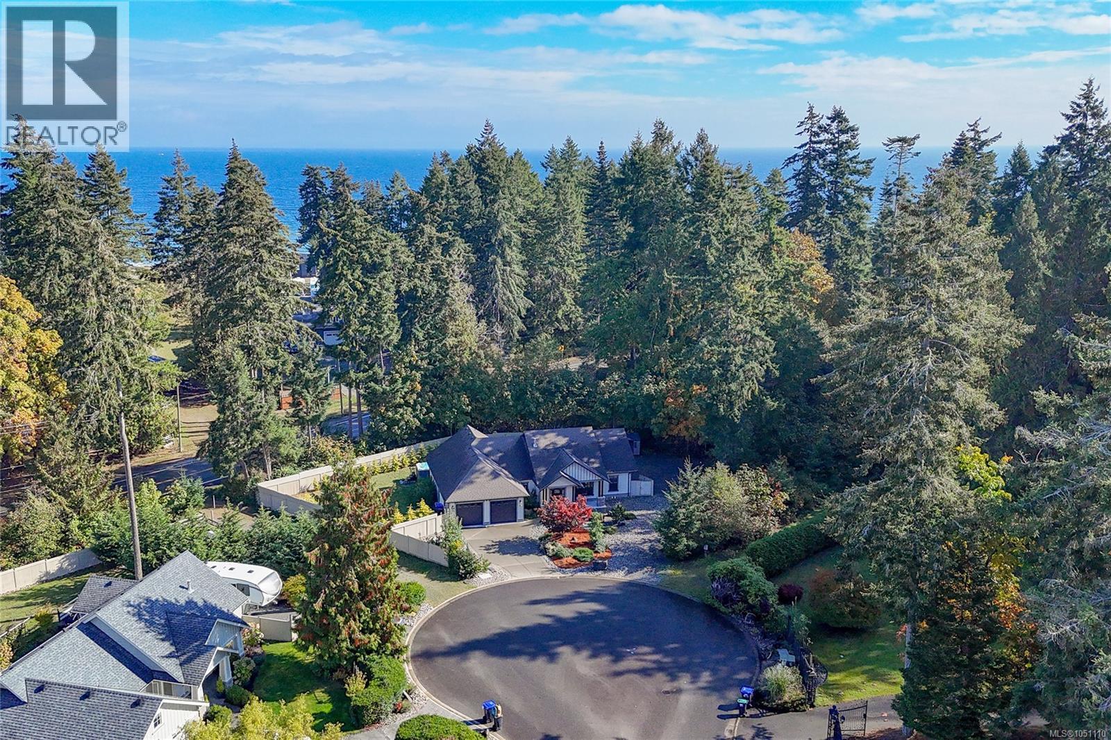 3800 Creekside Dr - 2