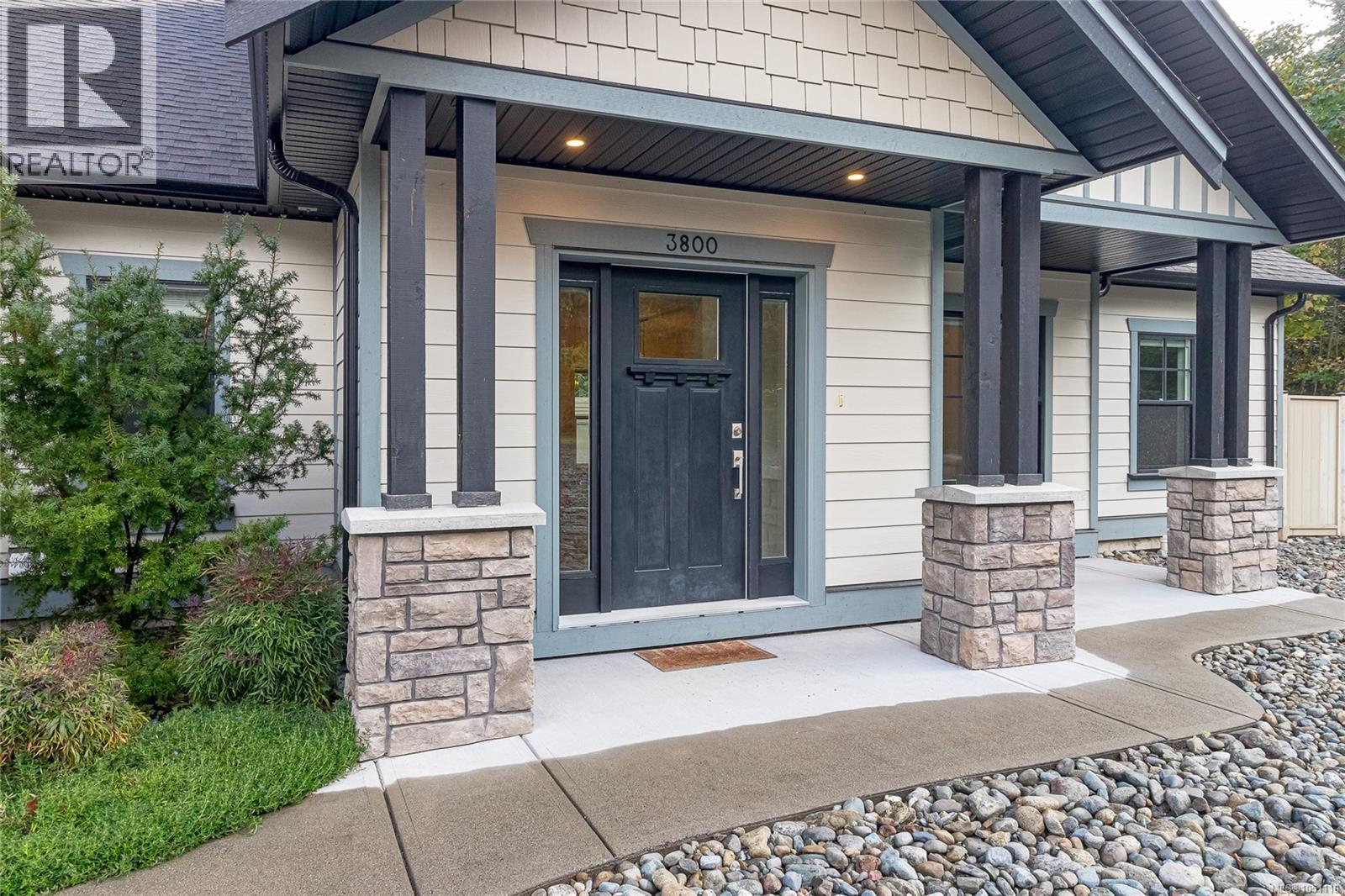 3800 Creekside Dr - Image 38
