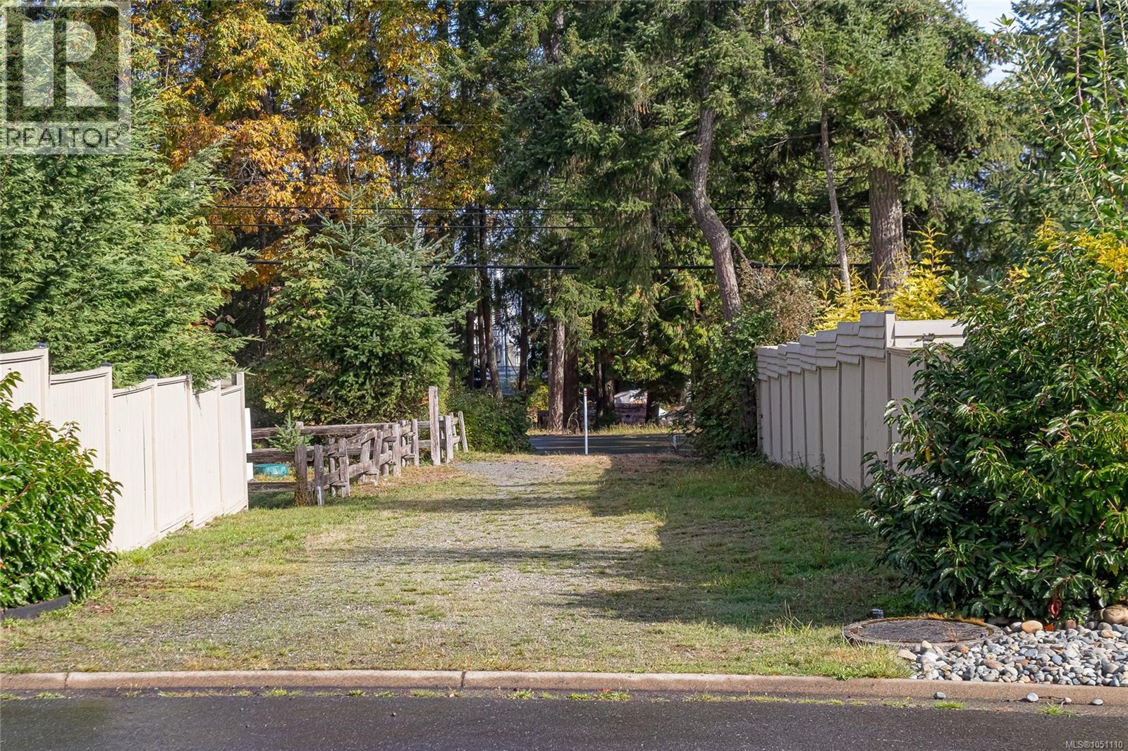 3800 Creekside Dr - 60
