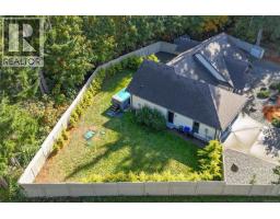 3800 Creekside Dr, Bowser, BC V0R1G0 Photo 39