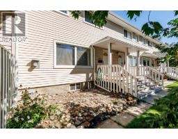 554 Killarney Glen Court Sw, Calgary, AB T3E7H4 Photo 27