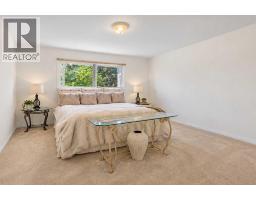 3pc Bathroom - 554 Killarney Glen Court Sw, Calgary, AB T3E7H4 Photo 9