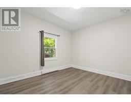 1684 Walnut Street, Halifax, NS B3H3S4 Photo 17