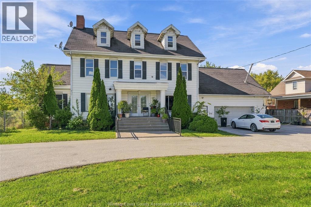 4765 HOWARD - 8
