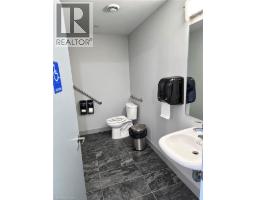 1 Victoria Street S Unit# 513, Kitchener, ON N2G0B5 Photo 28