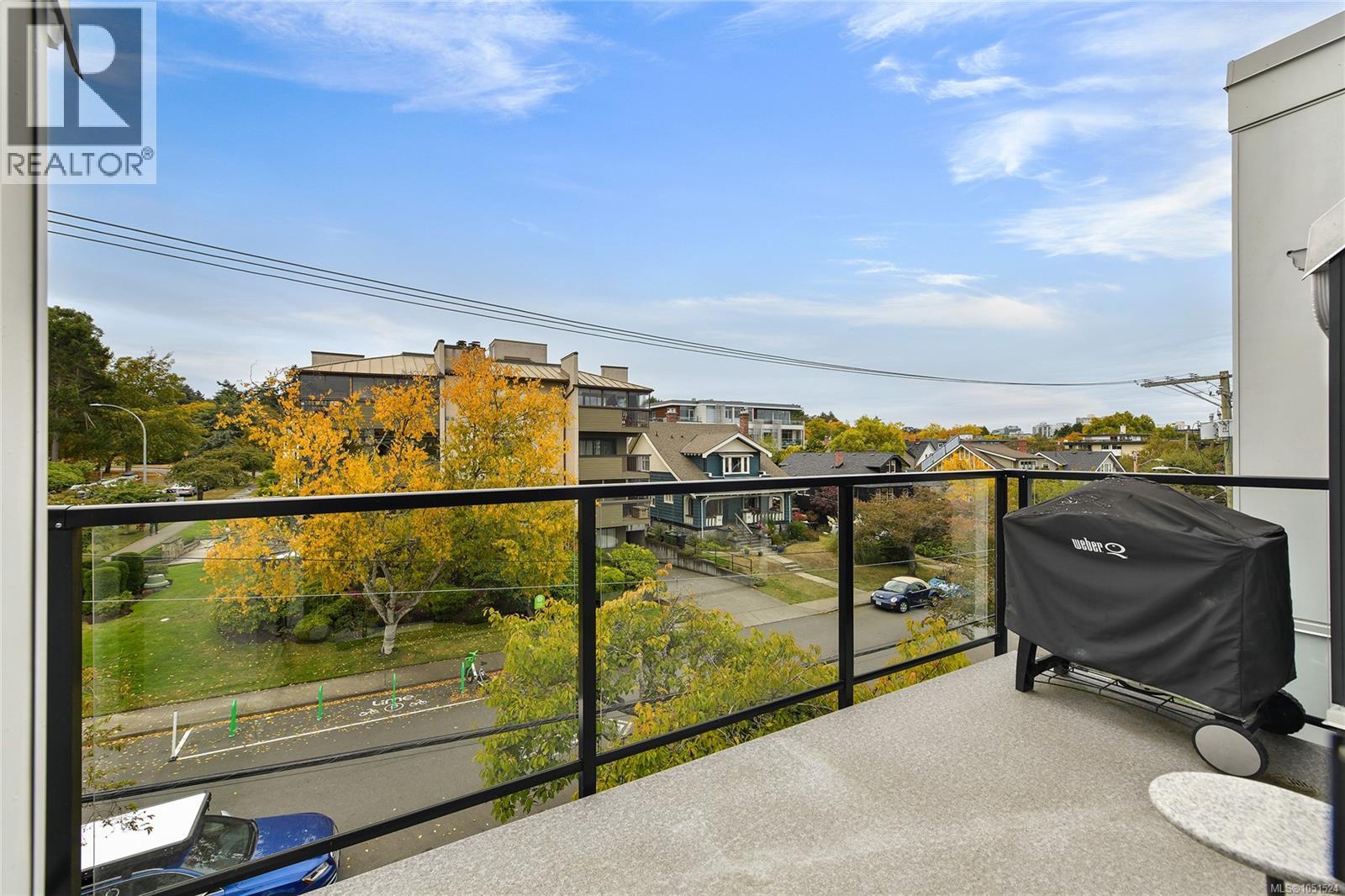 401 1000 Park Boulevard, Victoria