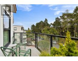 401 1000 Park Blvd, Victoria, BC V8V2T4 Photo 18