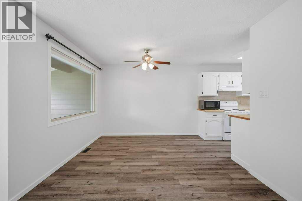 #228 54 Bell Street - 6