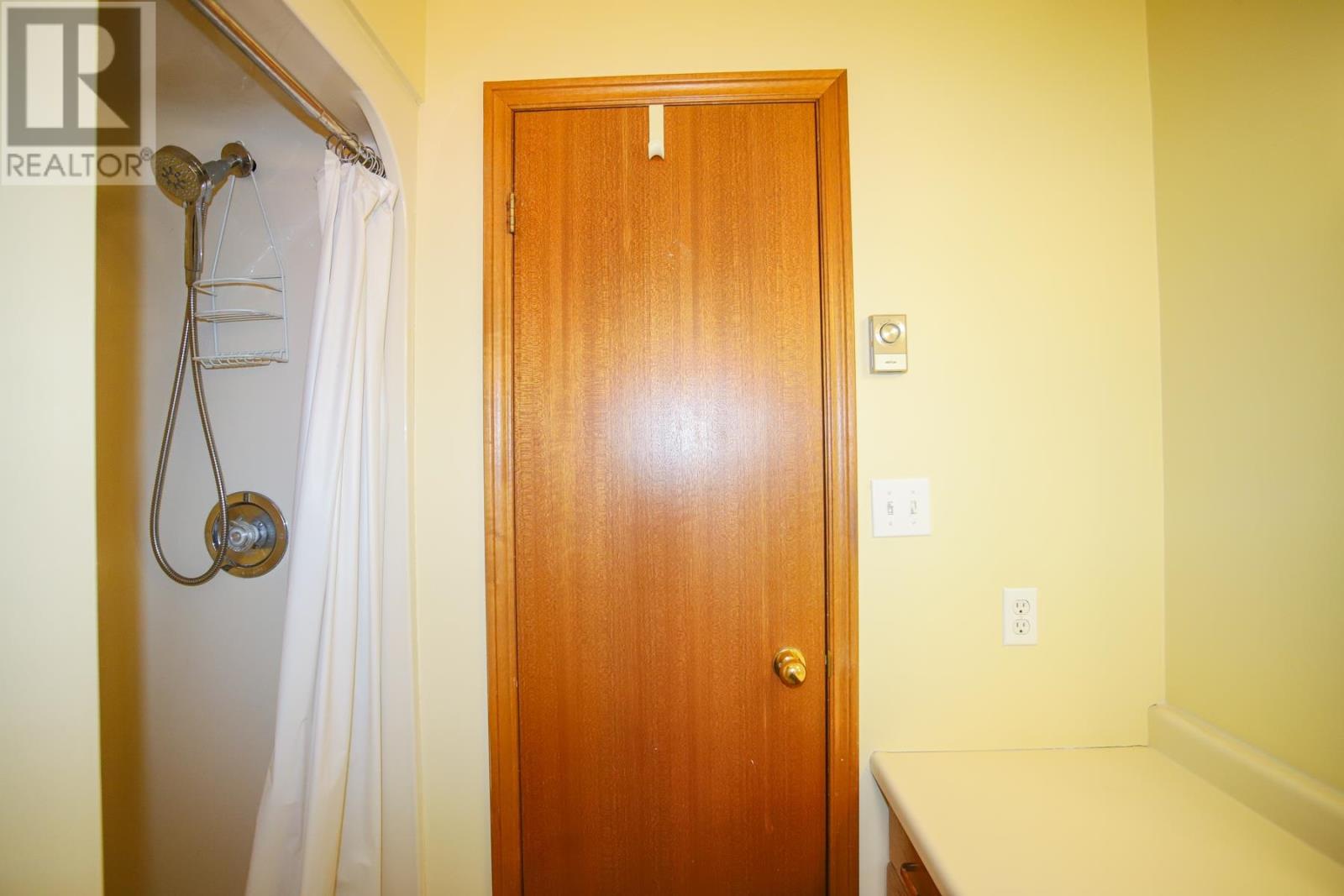 193 Panoramic DR - Image 20