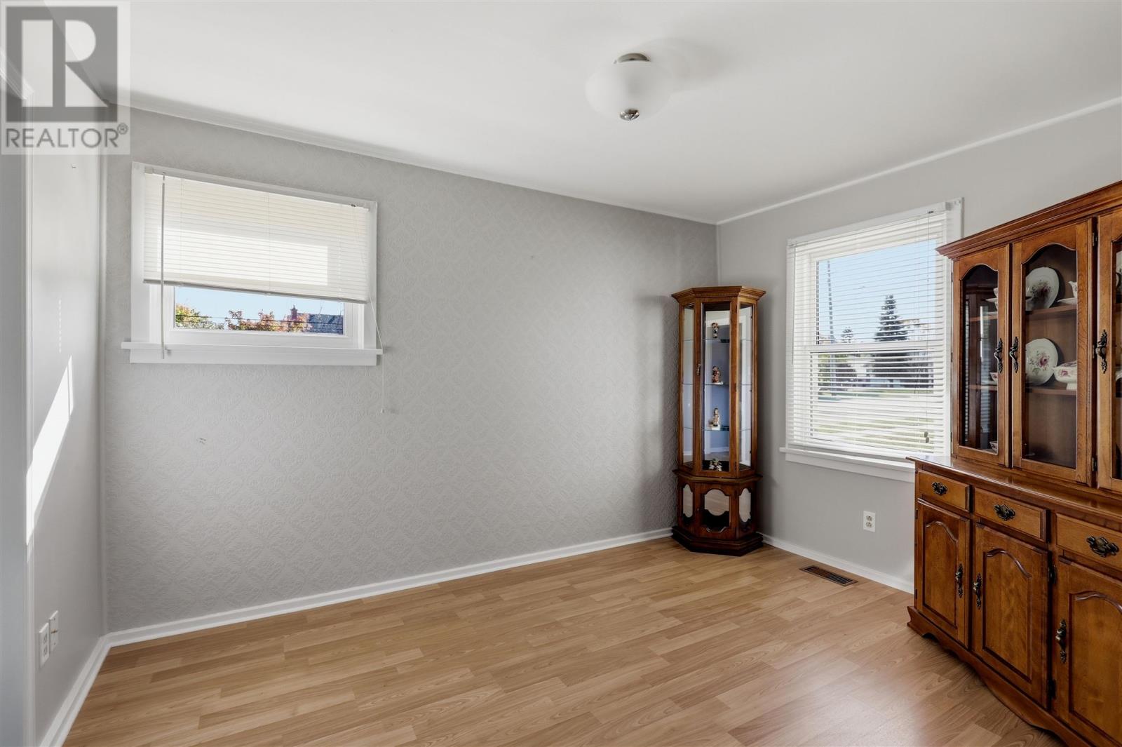 3 Weldon AVE - Image 10