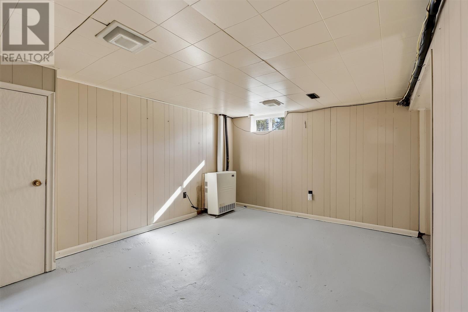 3 Weldon AVE - 23