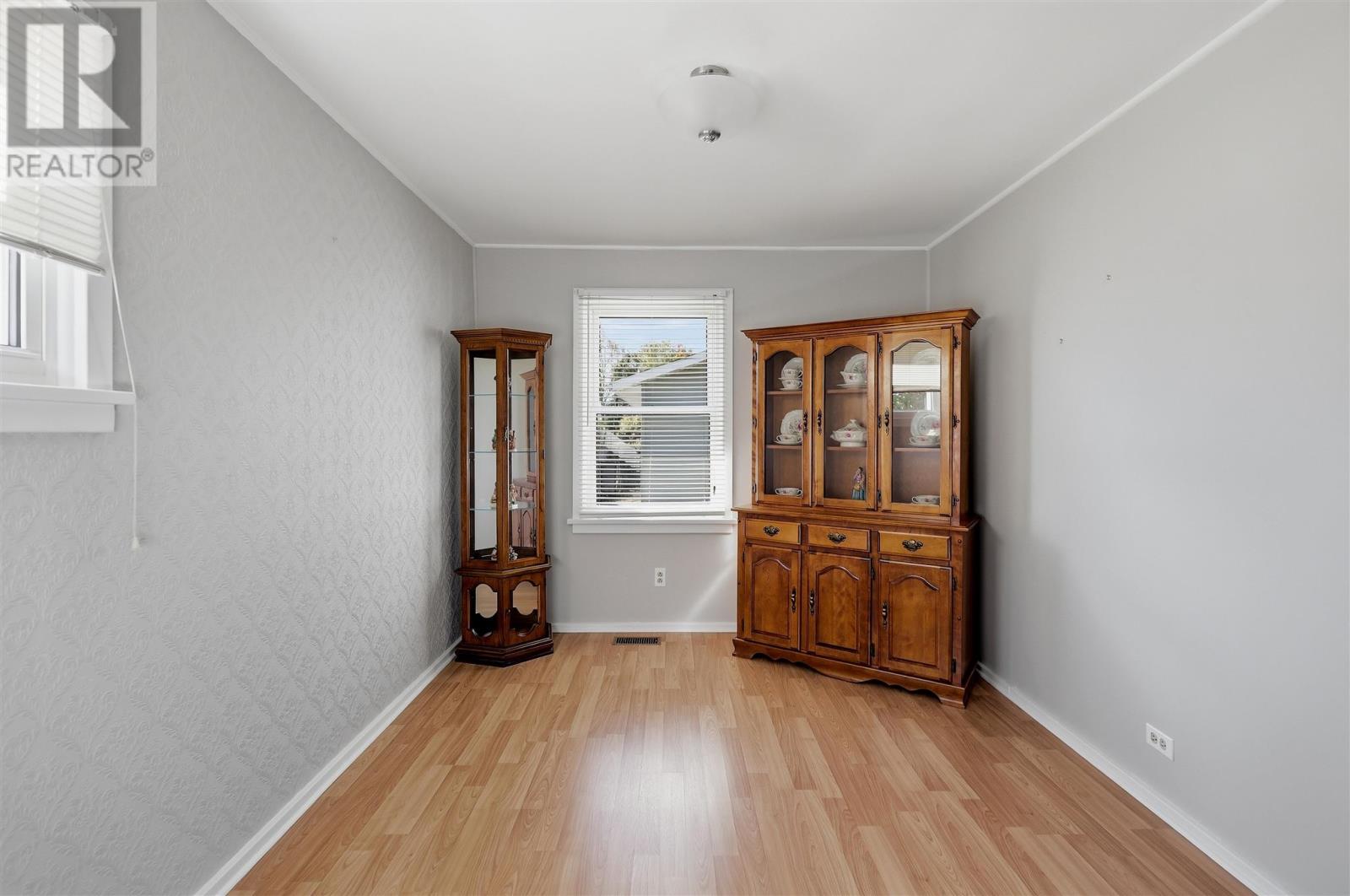 3 Weldon AVE - Image 6