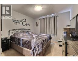 276 Mount Royal Place, Regina, SK S4T7X9 Photo 12