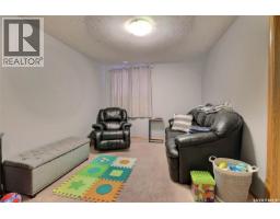 276 Mount Royal Place, Regina, SK S4T7X9 Photo 17