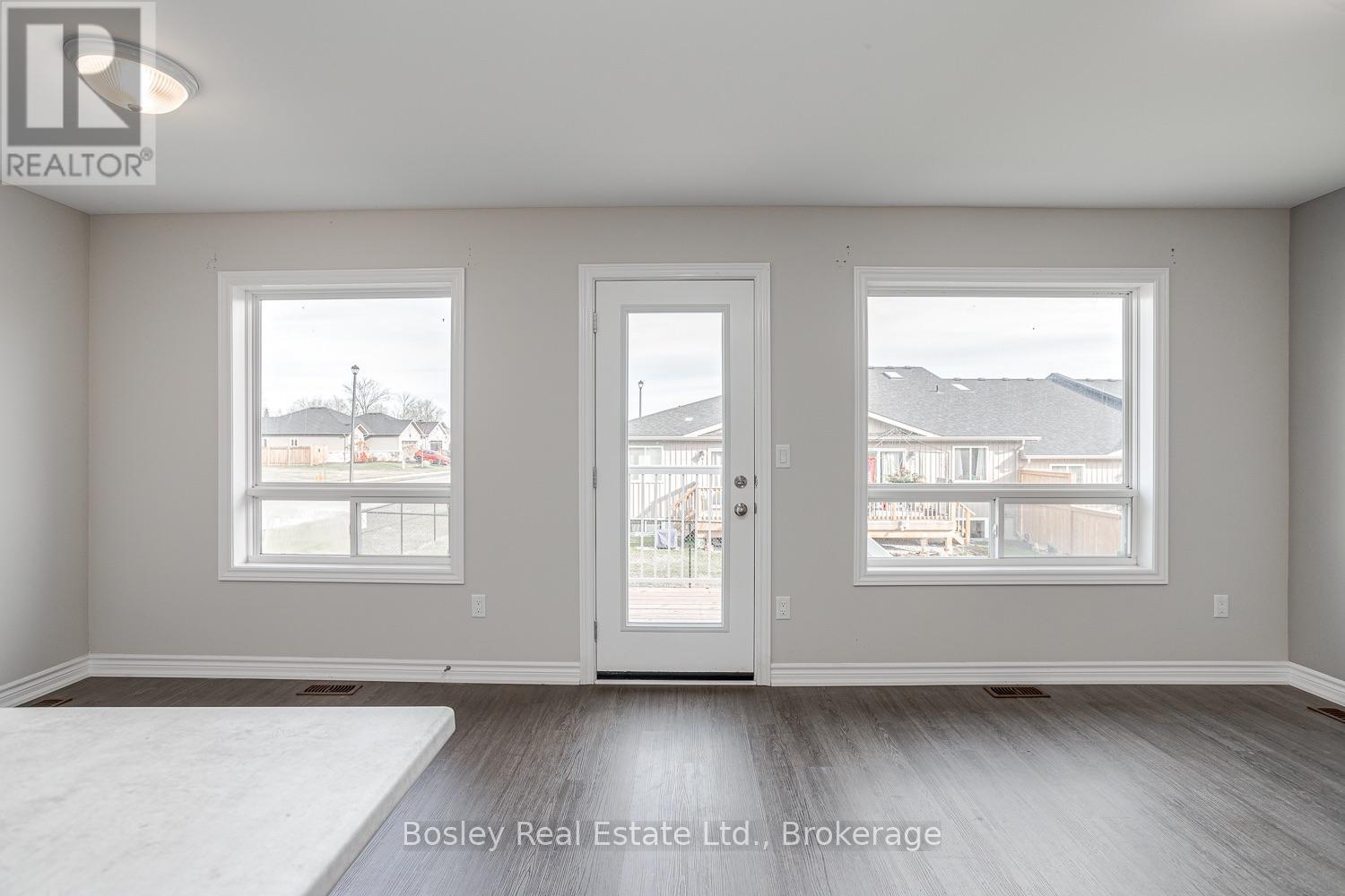 11 Tolman Street, Brighton, ON photo 26