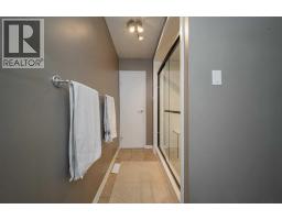 133 Whiteoak Garden, Fort Mcmurray, AB T9K1A7 Photo 20